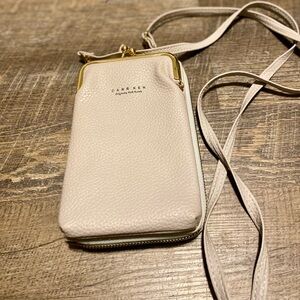 Carr Ken Women's cream  Crossbody Bag Purse